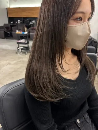 セミロング カラー mono / Manatoのヘアスタイル