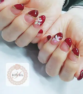 ネイル Nail Salon Y.BINELのネイルデザイン