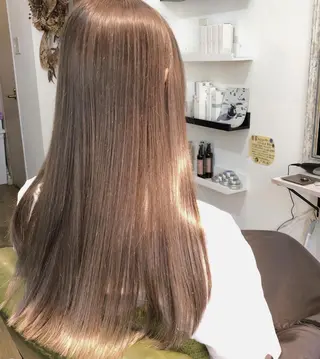 ロング 吉川　ミチオ 【SHIKIO】のヘアスタイル