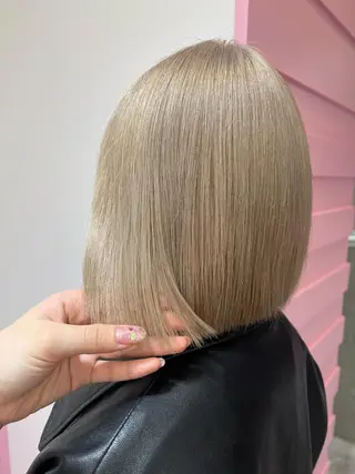 ショート ナナ♡レイヤーカット ♡似合わせカラーのヘアスタイル