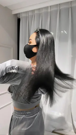 ロング AHNKISM AHNKISMのヘアスタイル