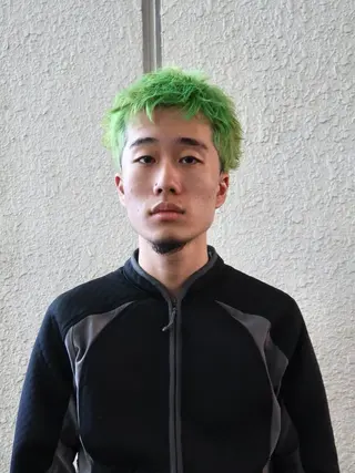 ショート カラー メンズ Rei/ 縮毛矯正/ ハイライトカラー募集のヘアスタイル