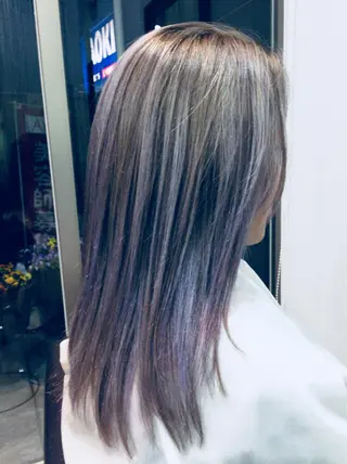 ロング カラー 阿久津 泰幸のヘアスタイル