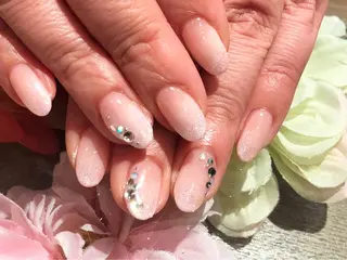 ネイル Nest 三田のマツエク・マツパデザイン