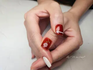 ネイル ラヴィアン ローズのネイルデザイン