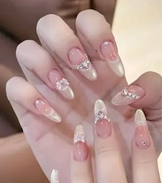 ネイル Tini ANA.CHUOのネイルデザイン