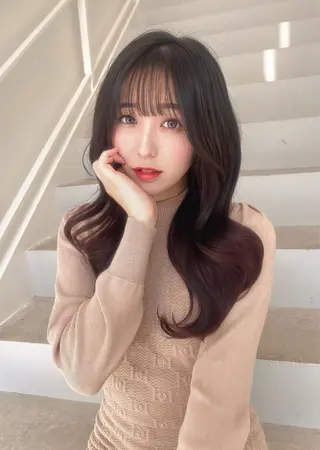 ロング 🌷透明感カラー🌷 内田零菜のヘアスタイル