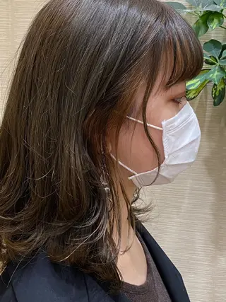 セミロング Yui ユイのヘアスタイル