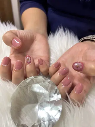 ネイル Beauty　salon Alona所属・Nail salon Charmanteのネイルデザイン