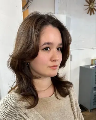 ミディアム カラー フリーランス所属・韓国ヘア レイヤー くびれヘアMATSUのヘアスタイル