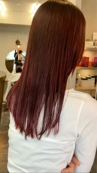 カラー 博多ブリーチ× 透明感/縮毛矯正のヘアスタイル