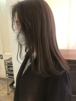 ミディアム カラー classic 新横浜所属・大人girly🛋️ 🤍yukakoのヘアスタイル