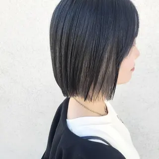 ショート GOTTOLATOUR所属・無藤 彩のヘアスタイル