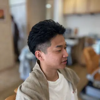 ショート ニューヘアー所属・金山 仁成のヘアスタイル