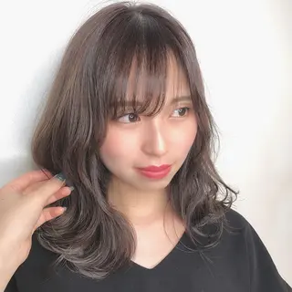 ミディアム カラー ヘアアレンジ マツエク・マツパ Noah's　Ark所属・透明感カラー🫧ヘア セット🫧松本菜月の眉毛・アイブロウイメージ