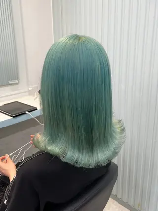 ミディアム カラー ブリーチカラー 🩵MIZUKIのヘアスタイル