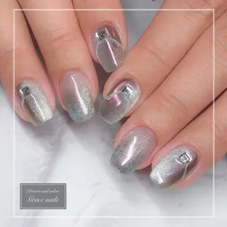 ネイル GRACE NAILSのネイルデザイン