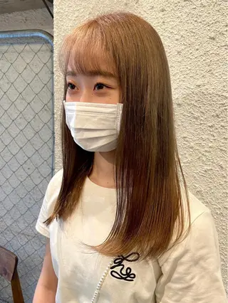 セミロング カラー 透明感・艶カラー/ 坂田友梨奈のヘアスタイル