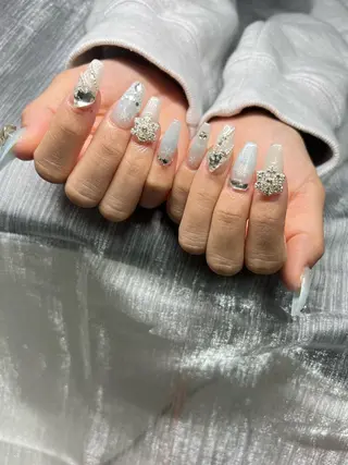 ネイル Lee Nailsのネイルデザイン