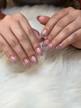 ネイル poli nailsのネイルデザイン