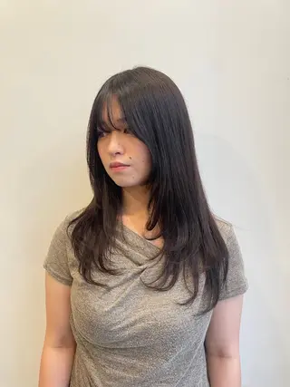 ロング カラー キルンサンピアン所属・ナチュラルカラー 児玉優香のヘアスタイル