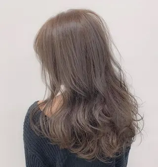 ミディアム カラー 柔らかbeige モトキのヘアスタイル