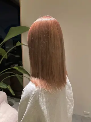 セミロング カラー 韓国系/ウルフ/ ブリーチ/常角友野のヘアスタイル