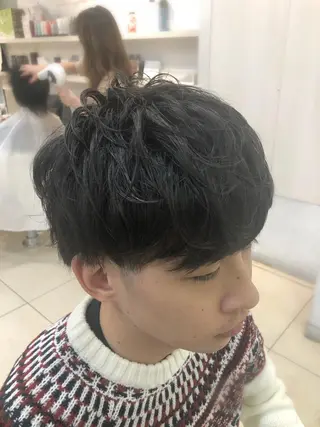 ショート パーマ メンズ 韓国風メンズ/毛流れ ヘアなら須田龍世のヘアスタイル