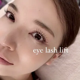 マツエク・マツパ エクシアホワイト高崎 小林のマツエク・マツパデザイン