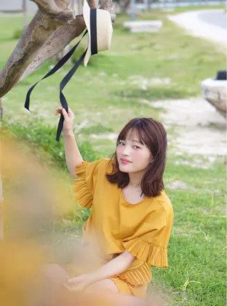 ミディアム カラー grand juteのヘアスタイル