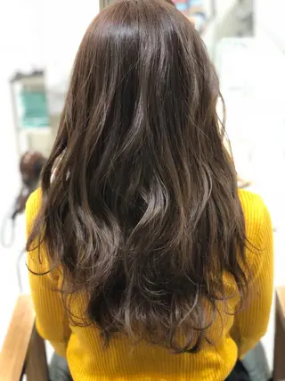 ロング 柴田泰秀sotti. 髪質改善/ブリーチのヘアスタイル