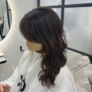 ロング Ren. 🦋デザインカラーのヘアスタイル