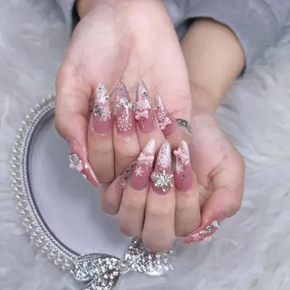 ネイル Nova Nail Shinsaiのネイルデザイン