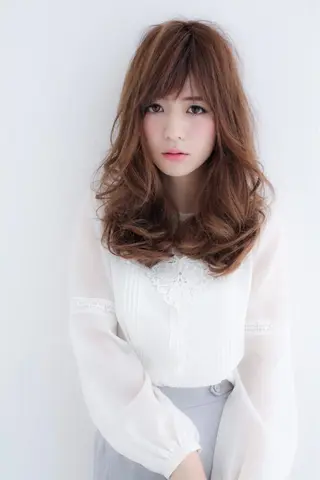 ミディアム パーマ ビビデ枚方店　店長 濵添　健太郎のヘアスタイル