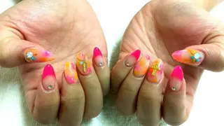 ネイル 河野ちえ (雑誌掲載サロン)のネイルデザイン