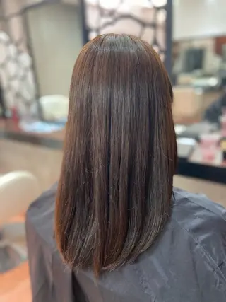 セミロング M.SLASH DAY SPAセンター北店所属・井戸 大喜のヘアスタイル