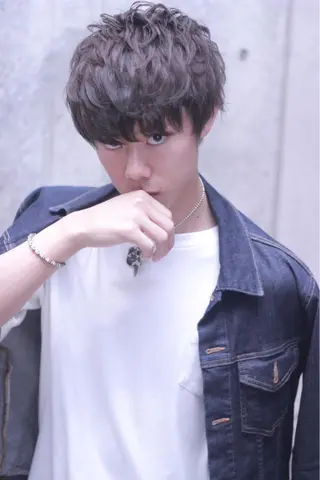 ショート カラー パーマ メンズ cachecache所属・及川 光のヘアスタイル