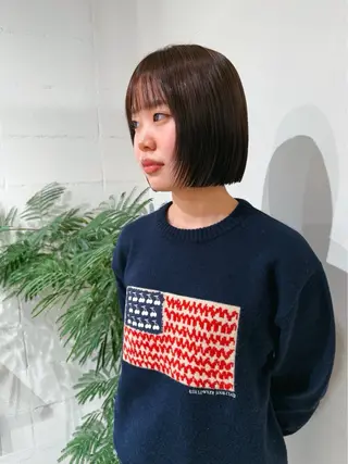 ショート yui/色気カラー /コテ巻き風パーマのヘアスタイル