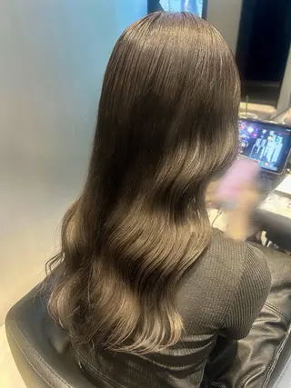 ロング カラー 中村 夢咲のヘアスタイル