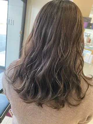 パーマ セミロング BENI 仙台柳生店のヘアスタイル