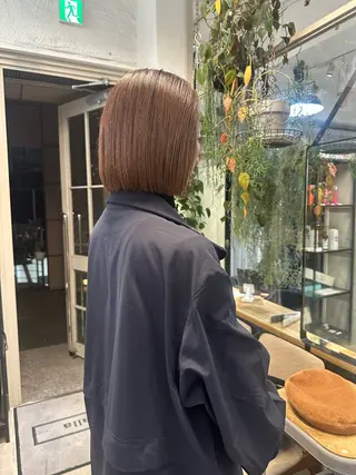 ショート REINA☁️透明感 カラー/ぷつっと♡のヘアスタイル