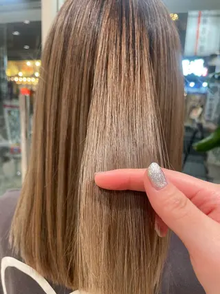 ロング レイヤー×ハイライト 🌷RINA🌷のヘアスタイル