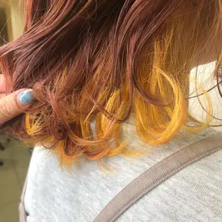 ミディアム 松佐 ゆかりのヘアスタイル