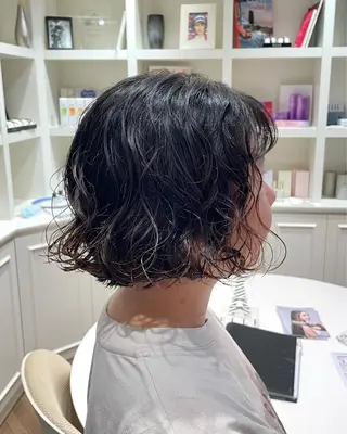 ショート パーマ ELLE salon サエのヘアスタイル