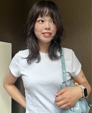 ミディアム BROUN®所属・江坂カットモデル nacaのヘアスタイル