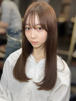セミロング カラー 前髪/顔まわりカット 艶髪/髪質改善/縮毛のヘアスタイル