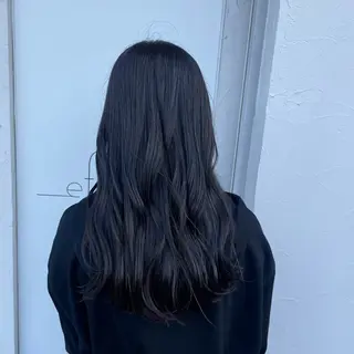 ロング efesto大槻 由菜のヘアスタイル