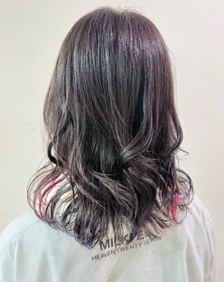 セミロング カラー 古川 琴美のヘアスタイル