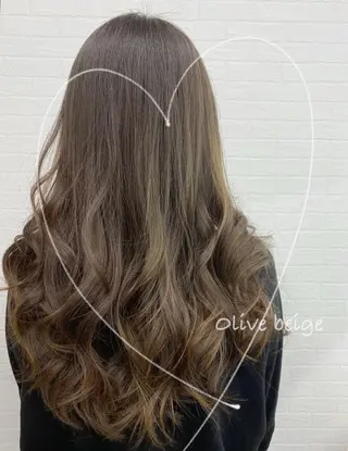 セミロング カラー GRANLUSSO 〜グランルッソ駅前店所属・木口 嘉美のヘアスタイル