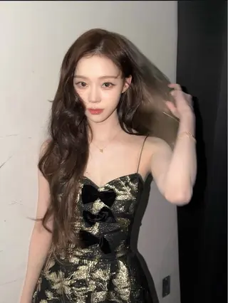 ロング カラー ブリーチなしヘア 🌼ユウカのヘアスタイル